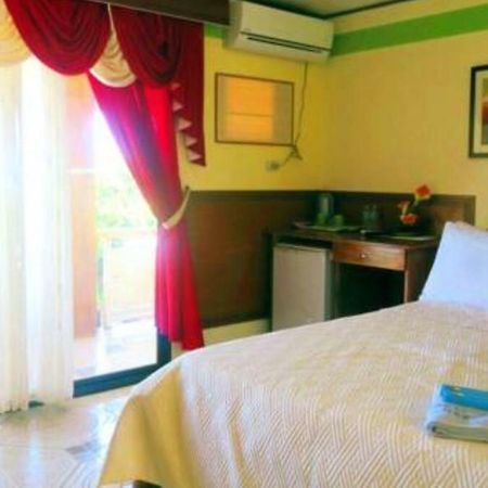 Four Seasons Seaview Hotel إل نيدو المظهر الخارجي الصورة